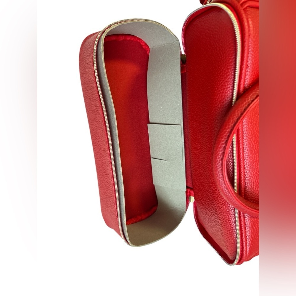 NWOT Elizabeth Arden Red Leather Handbag - Picture 5 of 7